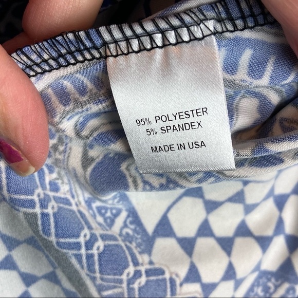 NWT Amy Matto sleeveless‎ blouse size XS - Picture 4 of 4